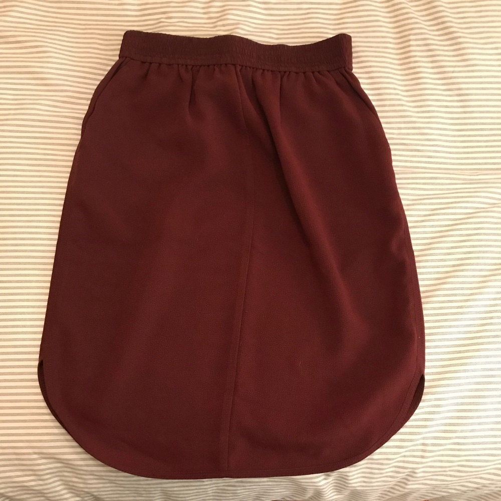 New Aritzia skirt size medium
